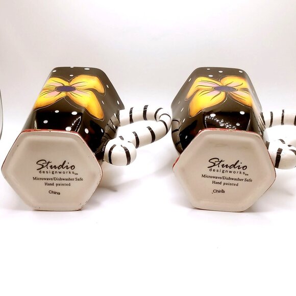 Studio Designworks Coffee Cups Set of 2 Ceramic Hand Painted Flower Mugs Set VTG - Picture 8 of 12